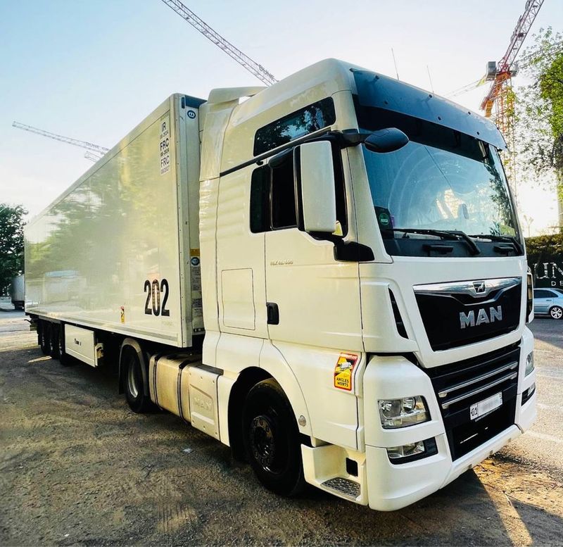 Man TGX XXL 460 EURO 6 KRONE SLS 300 7-см Man TGX XXL 460 EURO 6 KRONE SLS 300 7-см
