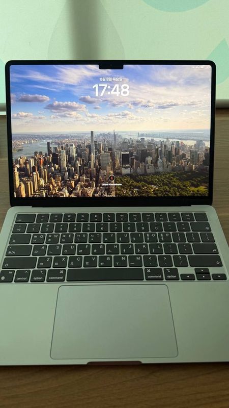 Mac Book Air M2 256gb /8gb Mac Book Air M2 256gb /8gb