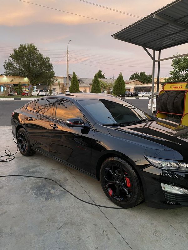 Malibu Xl 2023 Qora