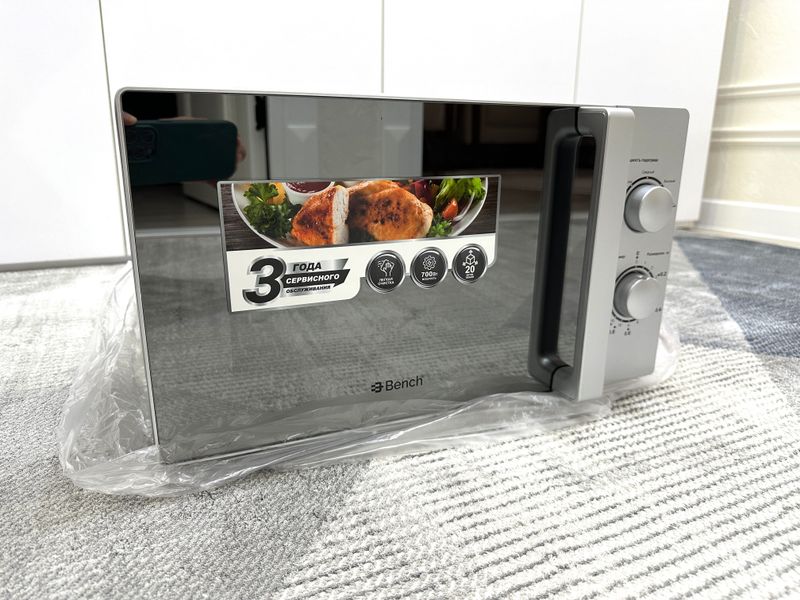 НОВАЯ микроволновая печь Bench bm-m2031rs 20л 700w НОВАЯ микроволновая печь Bench bm-m2031rs 20л 700w