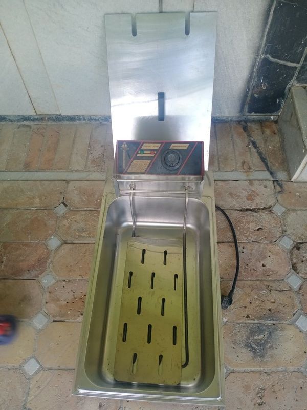 Perashka plita sotiladi Perashka plita sotiladi