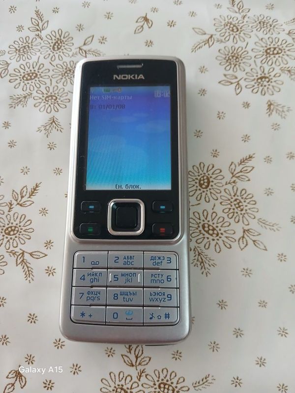 Nokia 6300 original rodnoy Nokia 6300 original rodnoy