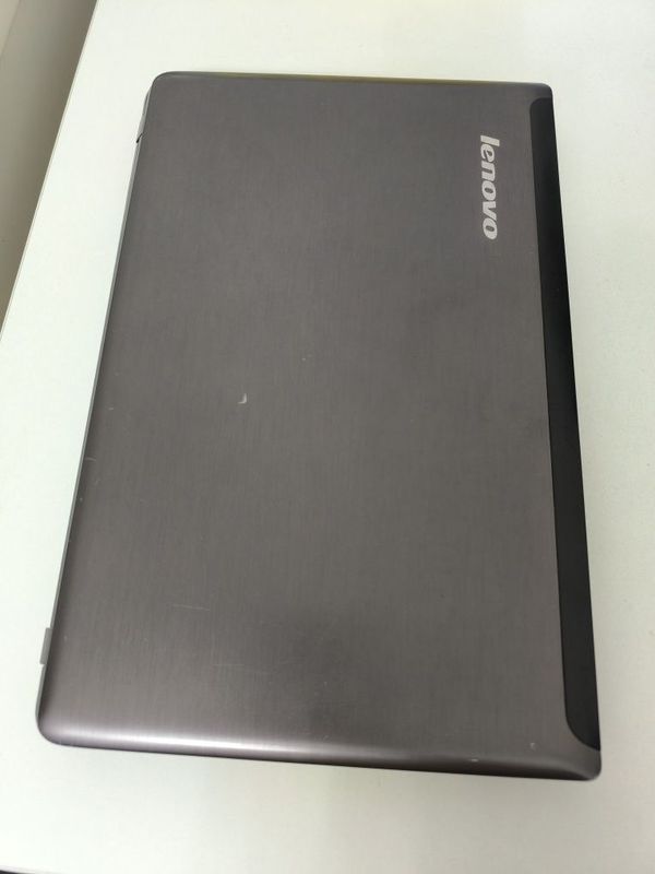 Lenovo ideaPad Z570