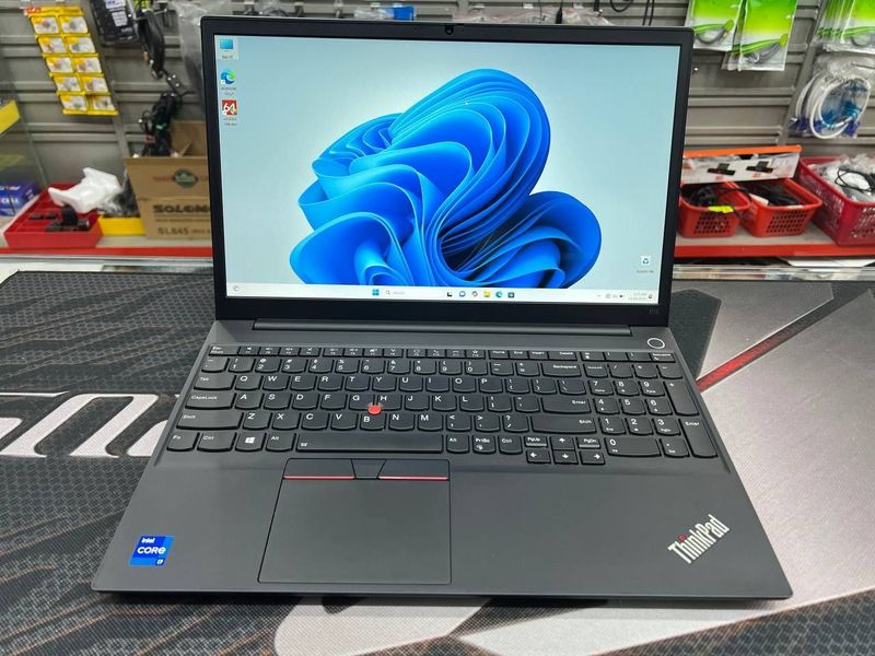 Lenovo ThinkPad E15 Gen2