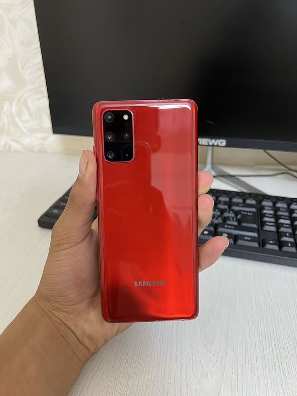 Samsung s20 plus 12/256gb Samsung s20 plus 12/256gb