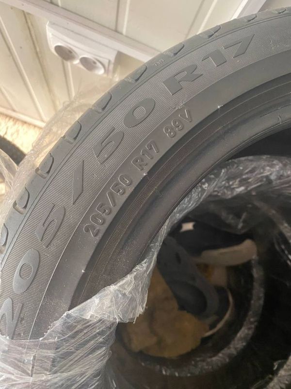 Покрышки pirelli 4 шт