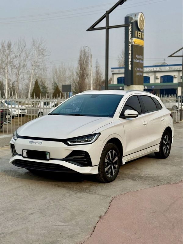 BYD E2 luxury full 405 km