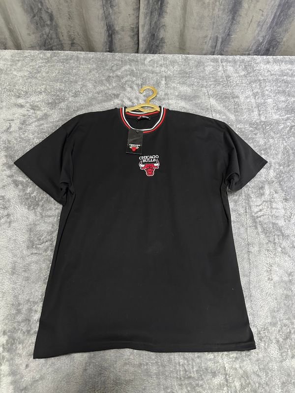 Футболка Chicago Bulls Size L, XL Футболка Chicago Bulls Size L, XL
