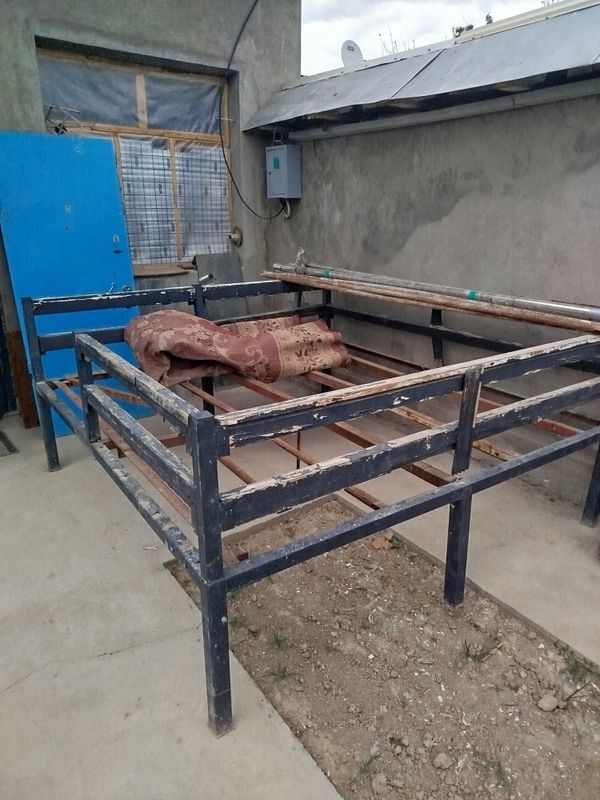 Тапчан Айван,,,2,5 Тапчан Айван,,,2,5