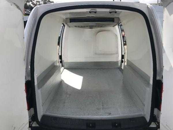 Volkswagen caddy refrigerator nasiya savdo bor