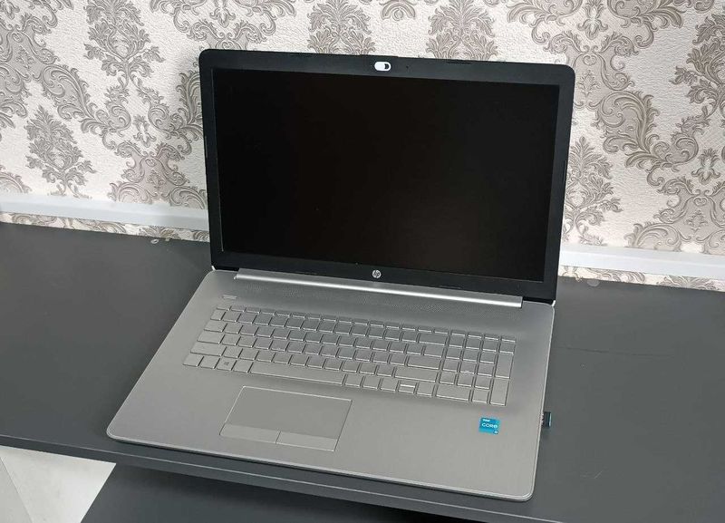 Продается ноутбук HP 17-by4022wm Продается ноутбук HP 17-by4022wm