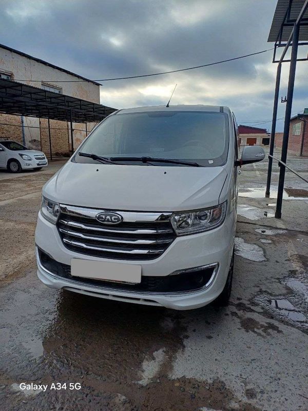 Jac M3 Фулл-позиция Jac M3 Фулл-позиция