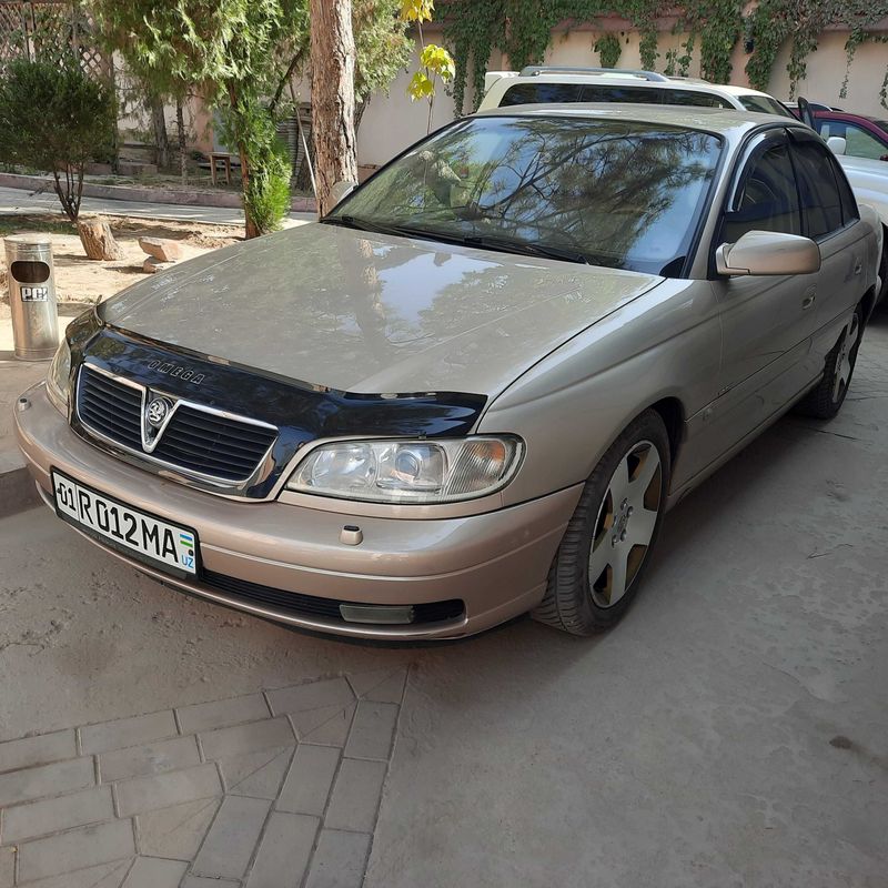 Opel Omega B, 3.0 2000г.