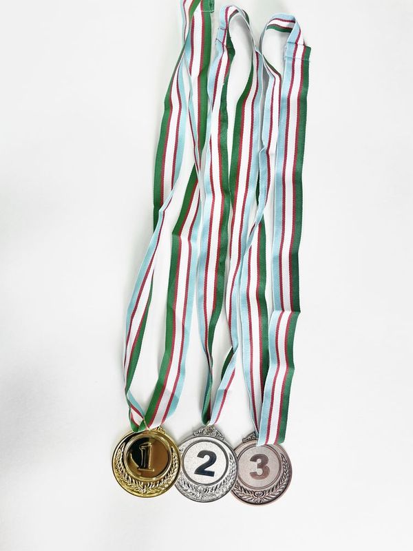 Medallar chiroyli taqdirlash uchun Optom va Dona