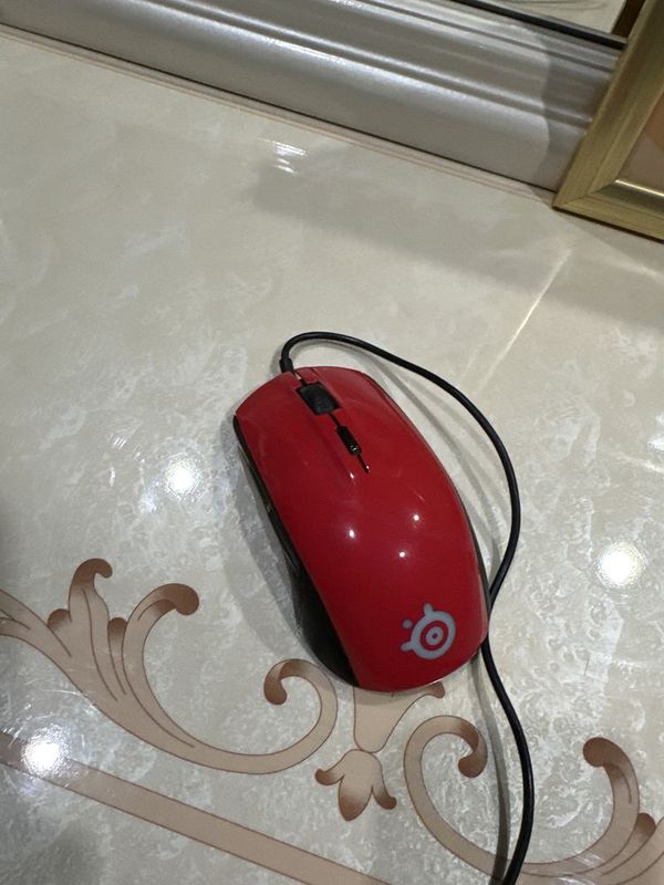 мышка игровая steelseries rival 100 в красной расцветке, ПРОДАМ СРОЧО мышка игровая steelseries rival 100 в красной расцветке, ПРОДАМ СРОЧО