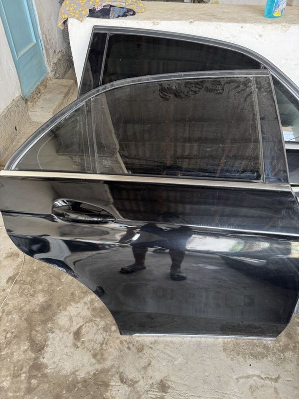 Mercedes e 400 4ta eshik