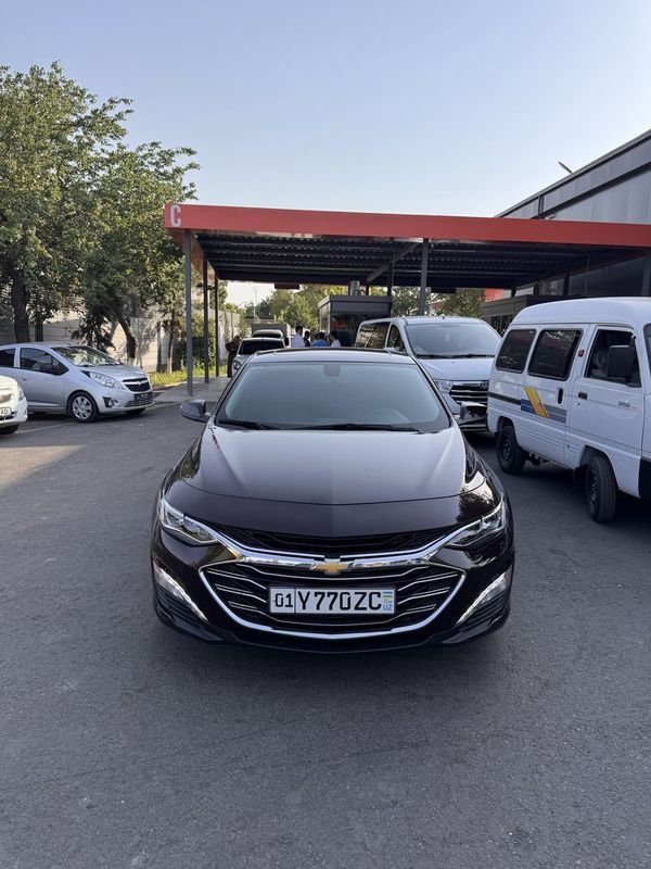 Malibu 2 premier sotiladi 2021 yil probeg 15500 km. Malibu 2 premier sotiladi 2021 yil probeg 15500 km.