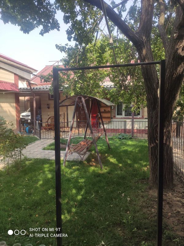 Дом 4 комнаты, 3,4 сотки, 100м. до метро Дустлик Дом 4 комнаты, 3,4 сотки, 100м. до метро Дустлик