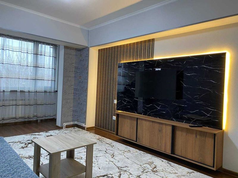 м.Космонавтов ЦУМ 2-комн 8/9 58 м² евроремонт меб/тех м.Космонавтов ЦУМ 2-комн 8/9 58 м² евроремонт меб/тех