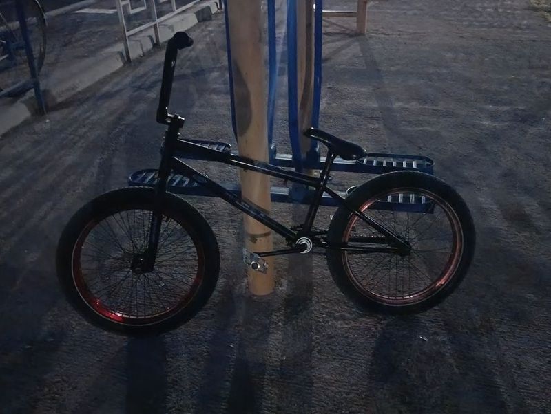 Selling BMX street