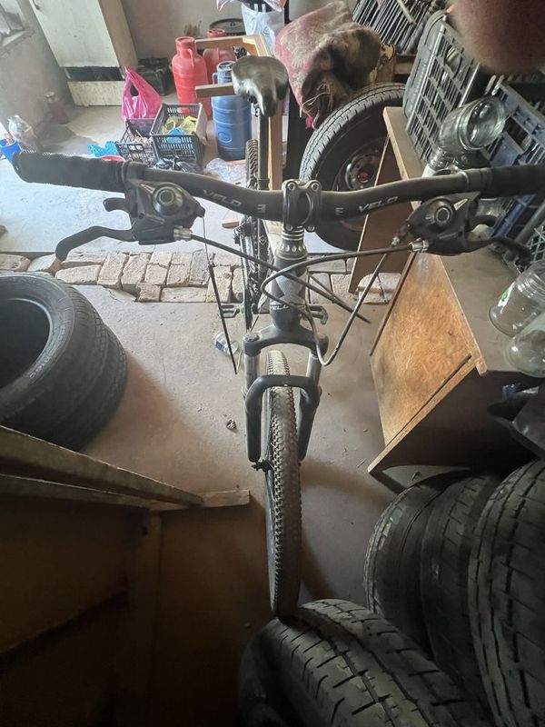 (velo) velsaped. (velo) velsaped.