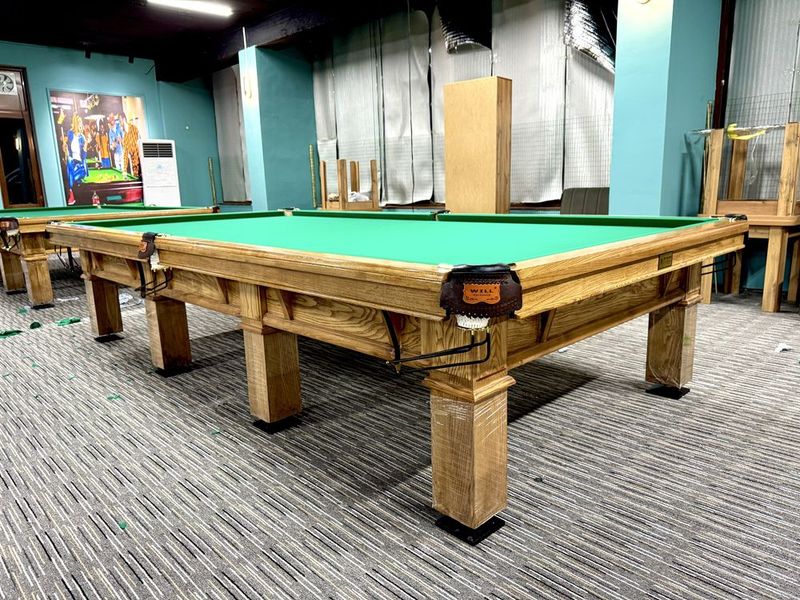 Billiard stol #bilyard doskasi 1,80m x 3,60m roʻske peramida Billiard stol #bilyard doskasi 1,80m x 3,60m roʻske peramida
