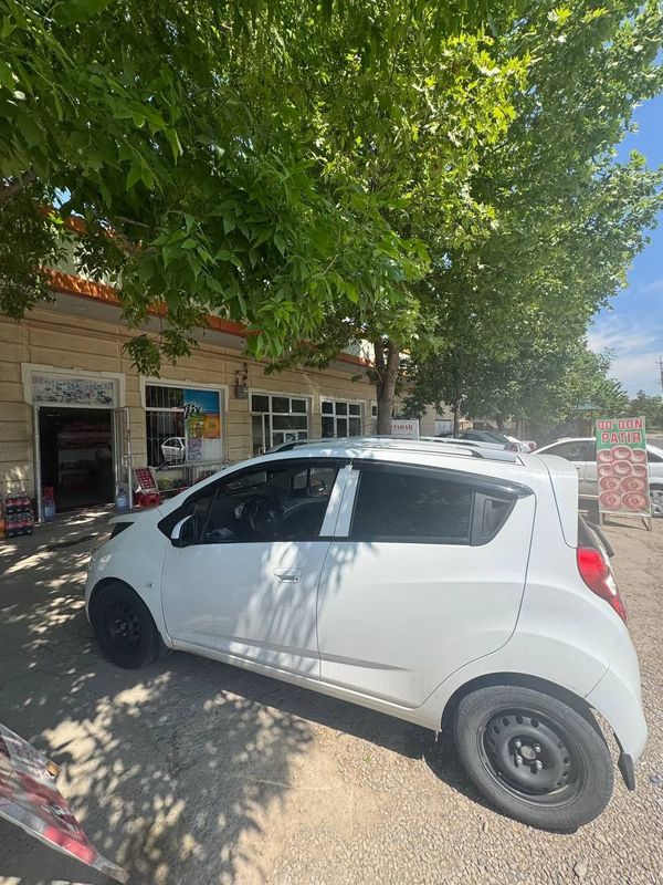 Spark 2019 4 pozitsiya 136000 yurgan benzinda Spark 2019 4 pozitsiya 136000 yurgan benzinda