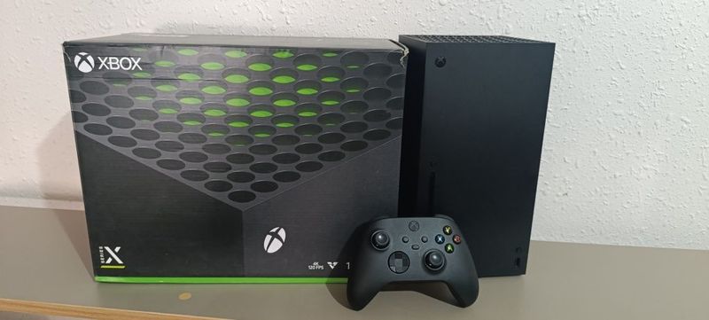 Xbox Series X 1 TB Xbox Series X 1 TB