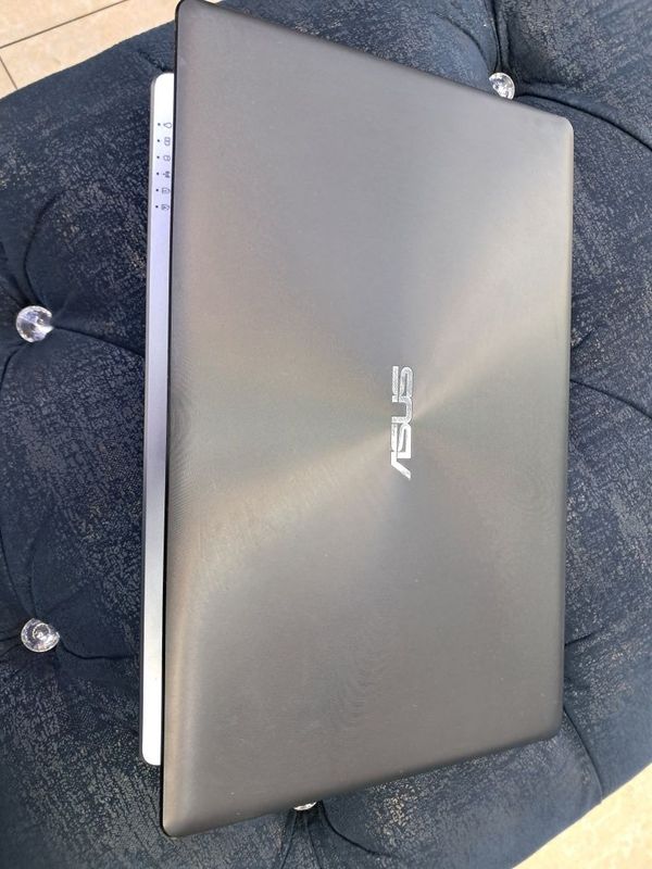 Asus core i3 videokartali