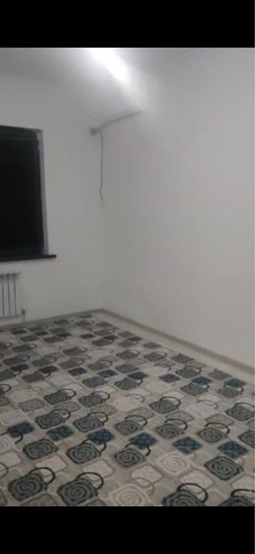 Sergeli Yangi Darxon-2 da 2 xona 1 etaj srochno sotiladi Sergeli Yangi Darxon-2 da 2 xona 1 etaj srochno sotiladi
