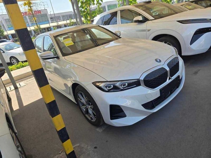 Bmw i3 35L Yili 2025 Notariusga Tayyor Bmw i3 35L Yili 2025 Notariusga Tayyor