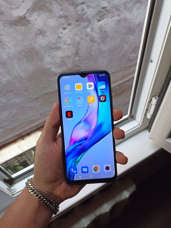 Срочно Xiaomi Redmi note 9 в отличном состояние+чехол/ Срочно Xiaomi Redmi note 9 в отличном состояние+чехол/
