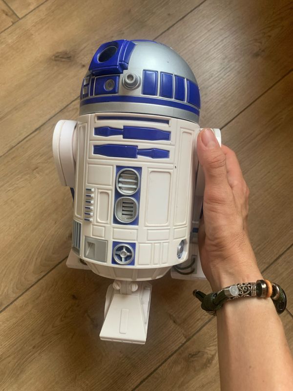 R2D2 робот звездные войны