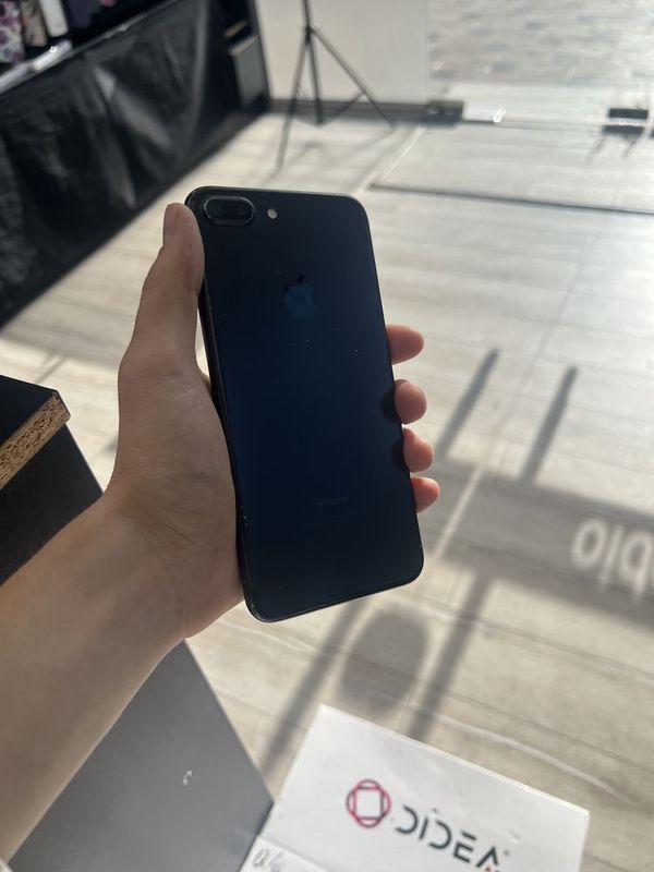 Iphone 7 Plus 128gb sroochna Iphone 7 Plus 128gb sroochna