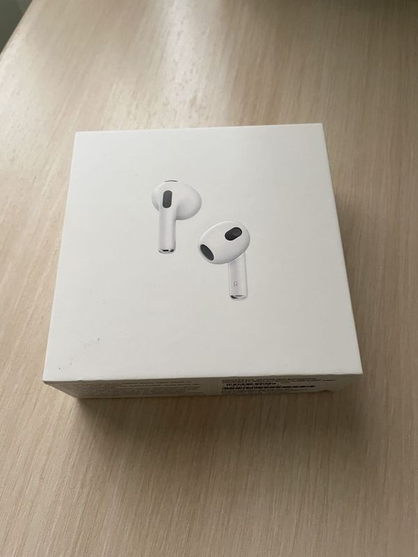 AirPods (3rd generation)