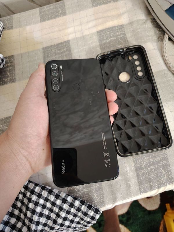 SROCHNA Redmi Note 8 pro 64 GB satiladi SROCHNA Redmi Note 8 pro 64 GB satiladi