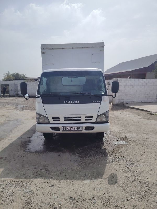 Isuzi sotiladi 5t