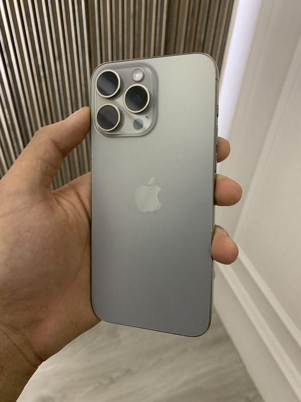 Iphone 15pro max 256gb Iphone 15pro max 256gb