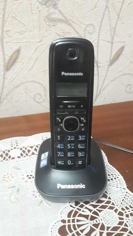 Радиотелефон Panasonic KX-TG1611UA