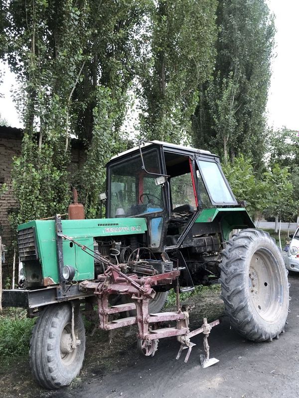 Трактор Мтз 80 холати яхши Трактор Мтз 80 холати яхши