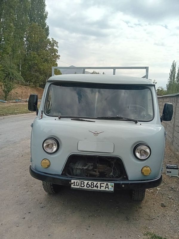 Uaz bartavoy sotiladi