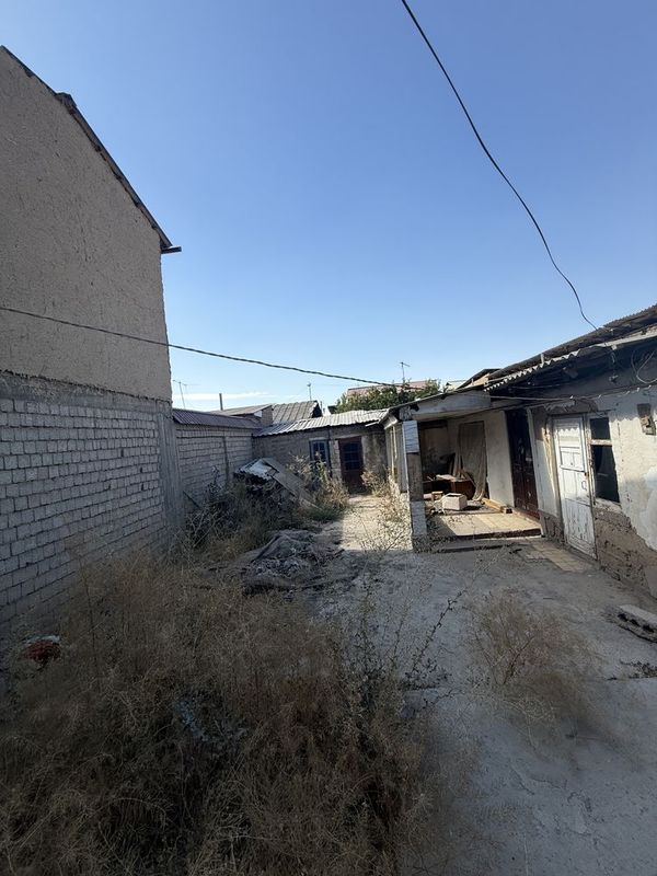 Срочно продаётся участок Хонобод Сергелийский р-н 2.2 соток 3 комнат Срочно продаётся участок Хонобод Сергелийский р-н 2.2 соток 3 комнат