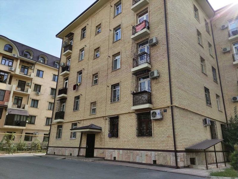 Срочно аренда квартира 2\4\5 Срочно аренда квартира 2\4\5