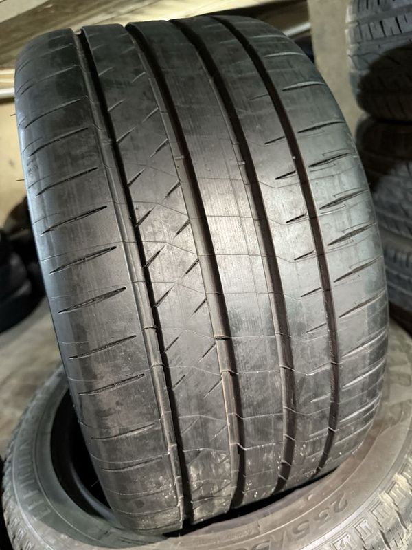 Michelin made in u.s.a 265/30/19