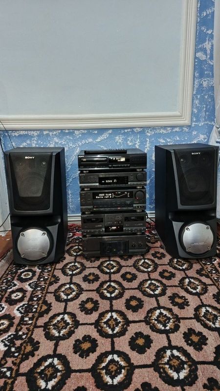 Музыкальный центр Музыкальный центр