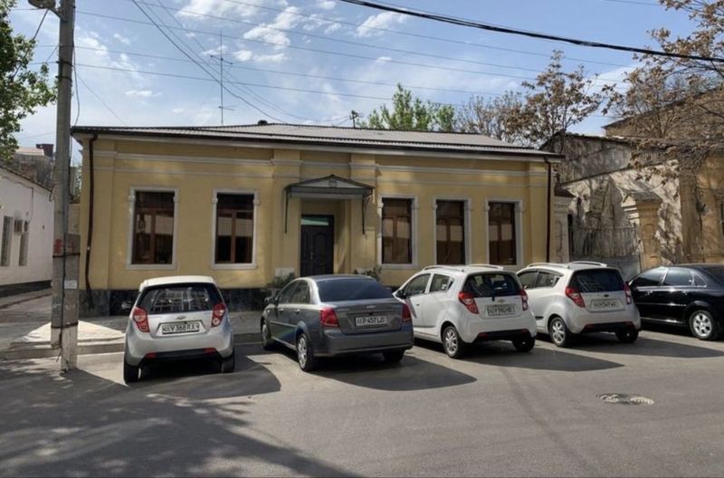 Сдается в аренду здание под офис на Хамид Алимжана Сдается в аренду здание под офис на Хамид Алимжана