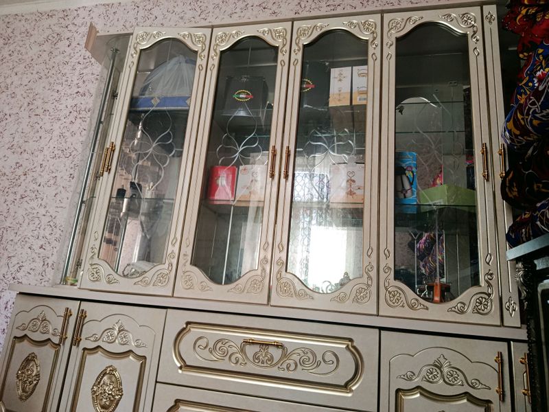 Shu mebel sotiladi Menga pul zarur mebel yangi Shu mebel sotiladi Menga pul zarur mebel yangi