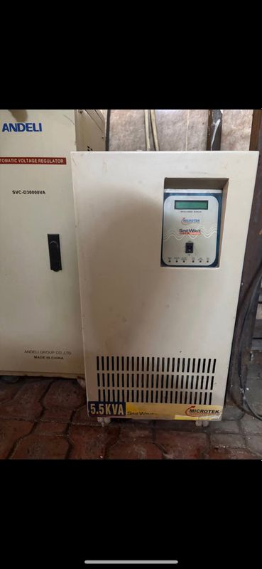 5.5KVA Microtek Inverter Yupies 5.5KVA Microtek Inverter Yupies