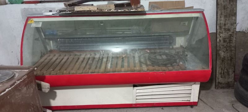 Vitrina xolodilnik Vitrina xolodilnik