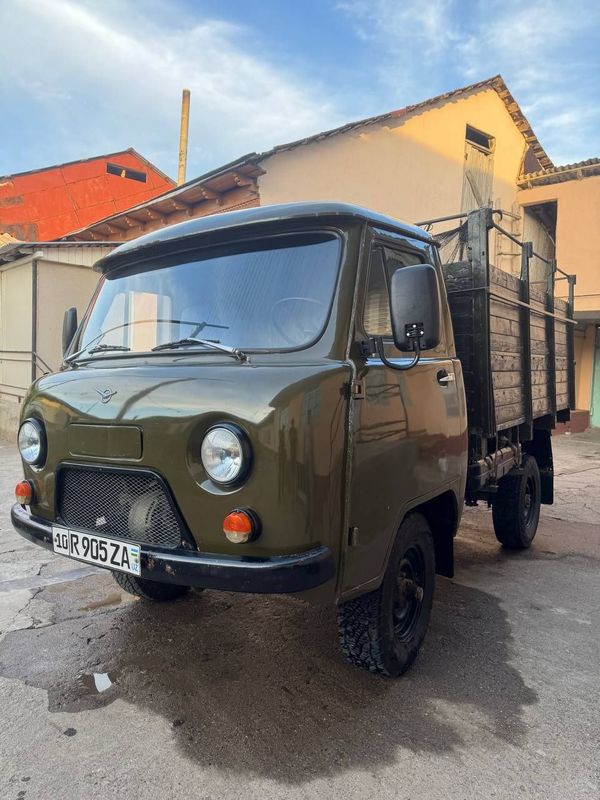 Gaz balloni blan! 1993-yil yaxshi xolatda/4500$ /Tezda sotiladi. Gaz balloni blan! 1993-yil yaxshi xolatda/4500$ /Tezda sotiladi.